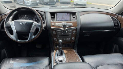 2017 Infiniti QX80