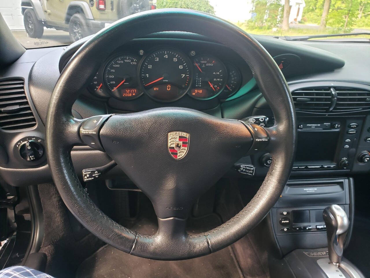 2001 Porsche 911 16