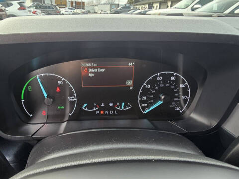 2023 Ford Maverick XL