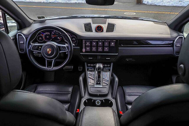 2021 Porsche Cayenne S