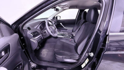 2022 Mitsubishi Eclipse Cross LE