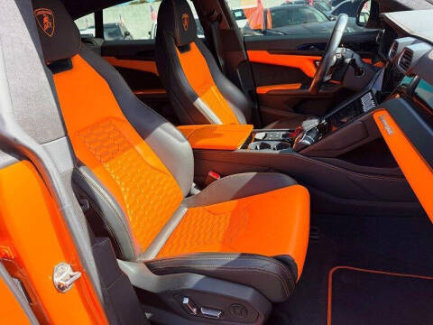 2022 Lamborghini Urus