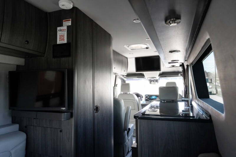 2022 Mercedes-Benz Sprinter Cargo Van Base photo 44