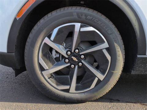 2026 Chevrolet Equinox EV LT 2