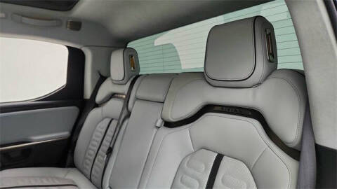 2023 Rivian R1T Adventure