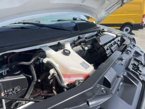 2021 Chevrolet Express 2500