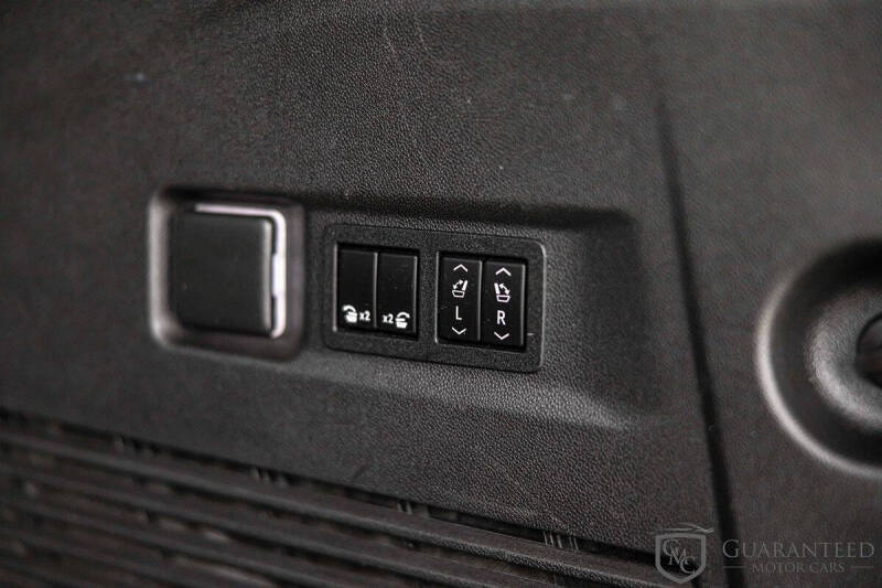 2022 Chevrolet Suburban RST