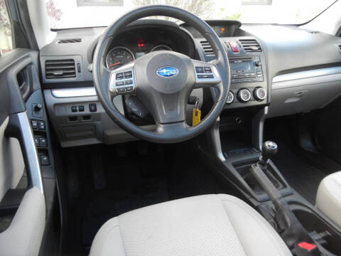 2015 Subaru Forester 2.5i Premium