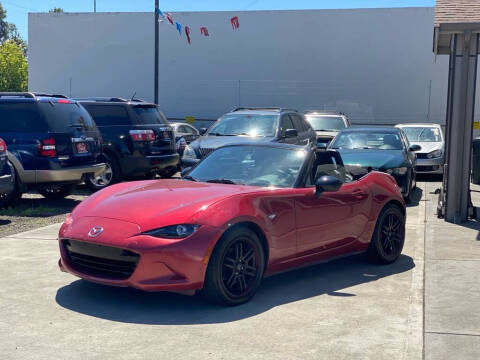 2016 Mazda MX-5 Miata Sport
