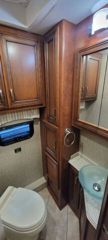 2016 Freightliner XCR Chassis