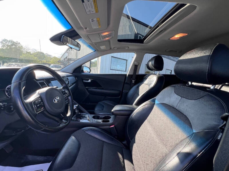 2017 Kia Niro EX