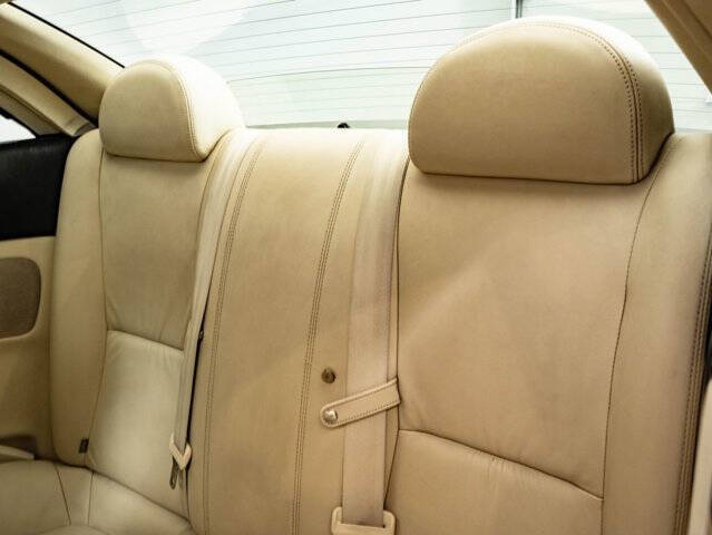 2004 Lexus SC 430