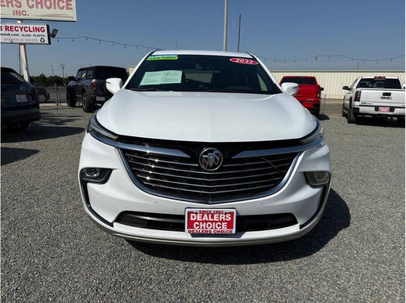 2022 Buick Enclave Essence