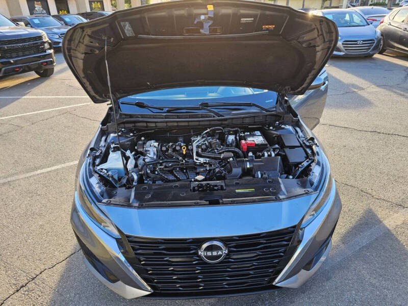 2023 Nissan Altima 2.5 SV