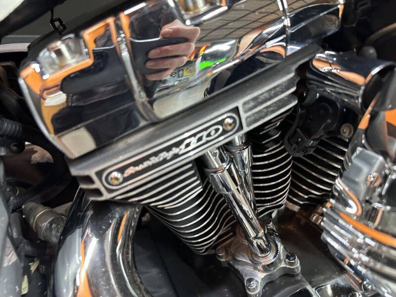 2007 Harley-Davidson FXDSE - Dyna Screamin' E
