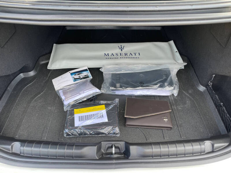 2023 Maserati Ghibli Trofeo