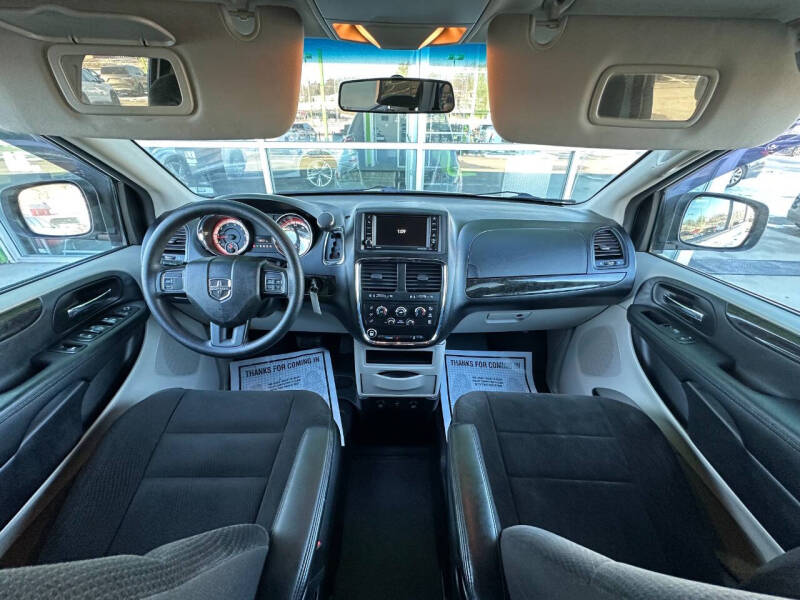 2017 Dodge Grand Caravan SE