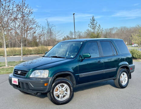 2000 Honda CR-V for sale at Nelson's Automotive Group in Chantilly VA