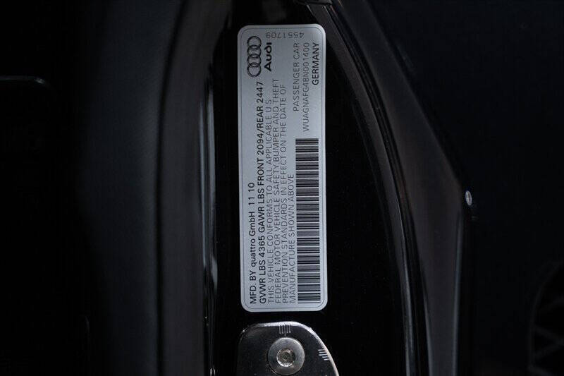 2011 Audi R8 5.2 quattro