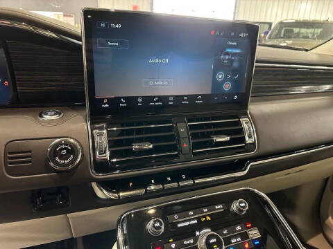 2023 Lincoln Navigator L Black Label