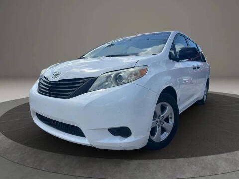 2011 Toyota Sienna Base 7-Passenger