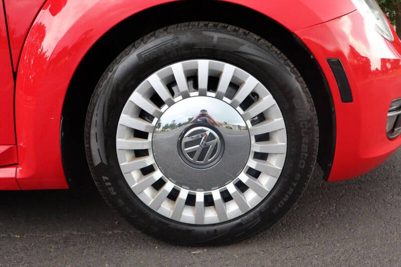 2016 Volkswagen Beetle 1.8T SE