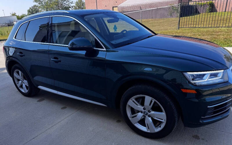 2018 Audi Q5 2.0T quattro Premium Plus