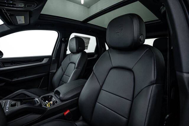 2025 Porsche Cayenne