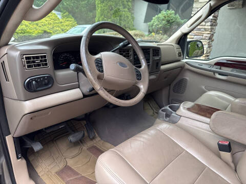 2004 Ford Excursion Limited
