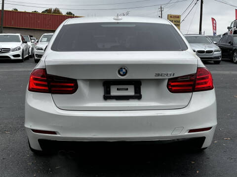 2012 BMW 3 Series 328i