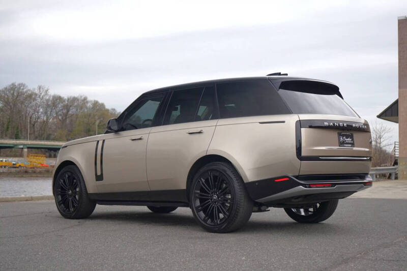 2023 Land Rover Range Rover P400 SE