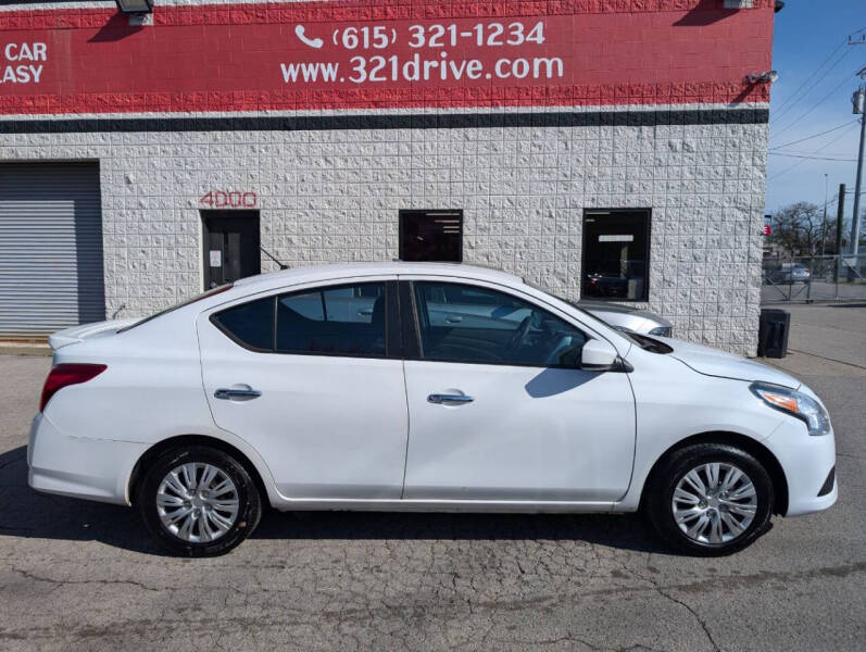 2018 Nissan Versa