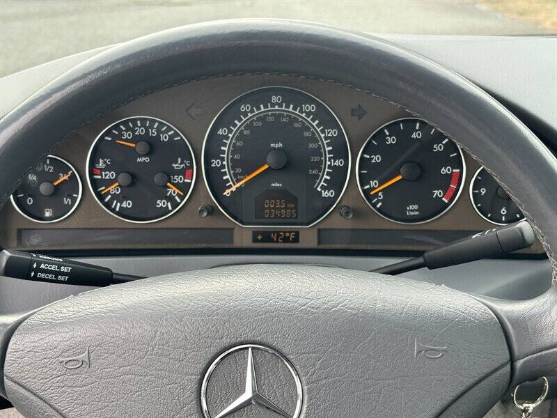 2000 Mercedes-Benz SL-Class SL 500
