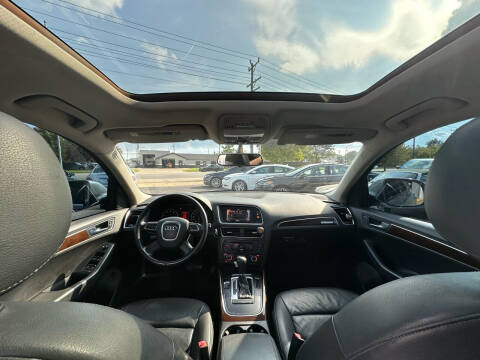 2011 Audi Q5 2.0T quattro Premium