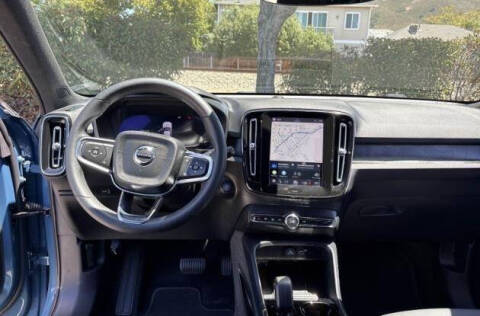 2023 Volvo XC40 Recharge Twin Core