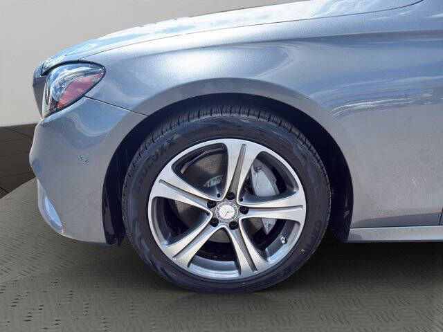 2017 Mercedes-Benz E-Class E 300 4MATIC