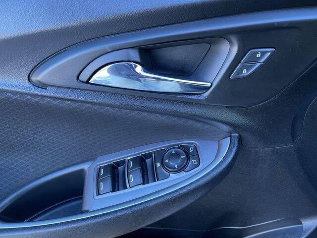 2022 Chevrolet Malibu LS