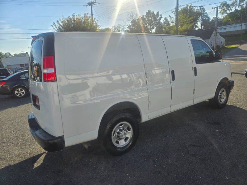 2018 Chevrolet Express 2500
