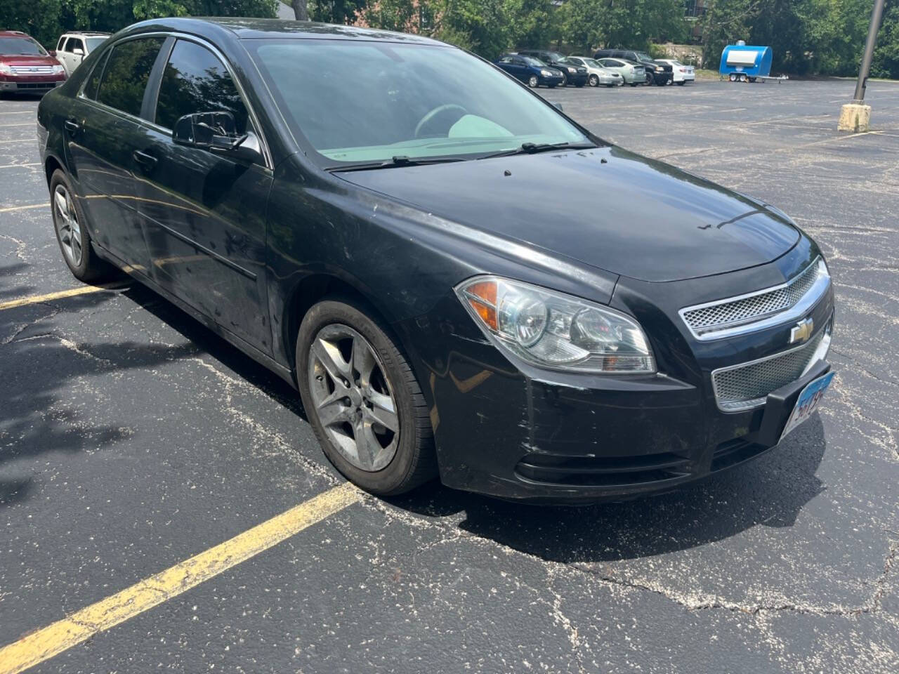 2010 Chevrolet Malibu for sale at Villa Park Cars in Oakbrook Terrace , IL