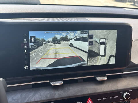 2024 Kia Carnival SX