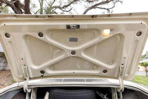 1969 Ford Thunderbird