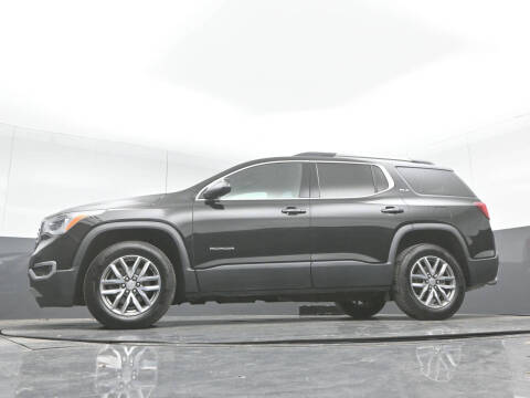 2017 GMC Acadia SLE-2