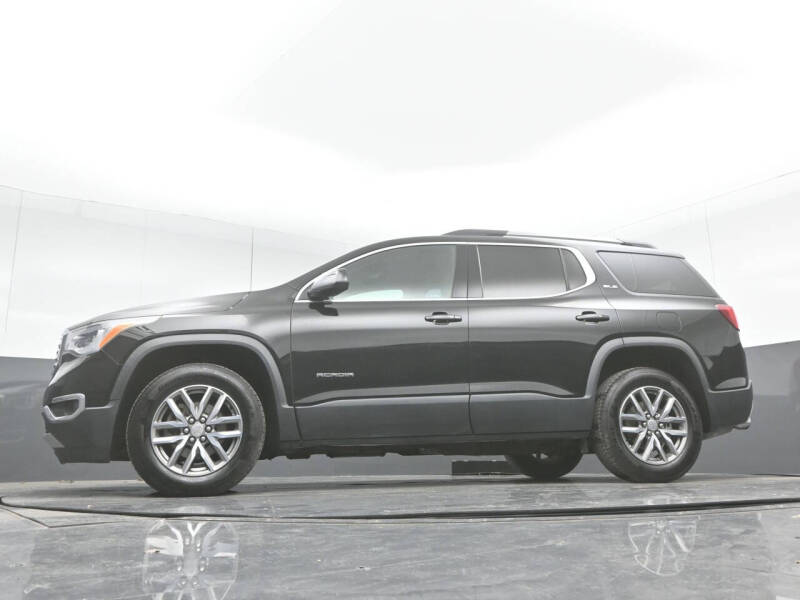 2017 GMC Acadia SLE-2