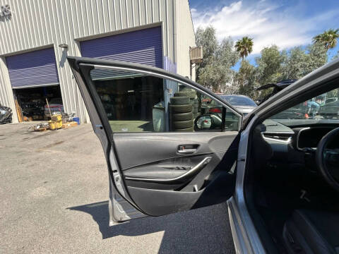 2020 Toyota Corolla Hatchback XSE