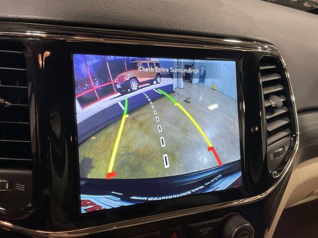 2022 Jeep Grand Cherokee WK Laredo E