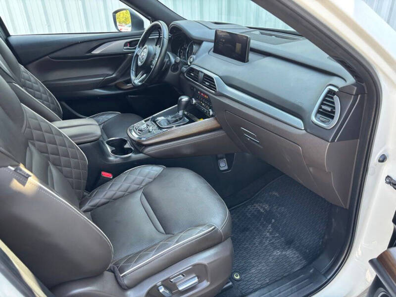 2022 Mazda CX-9 Signature