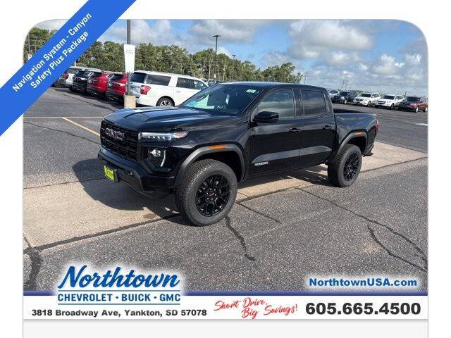 2025 GMC Canyon Elevation's photo