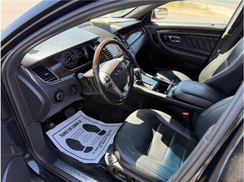 2017 Ford Taurus Limited