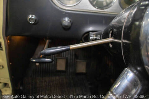 1951 Packard 200 Deluxe