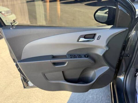 2015 Chevrolet Sonic LT Auto